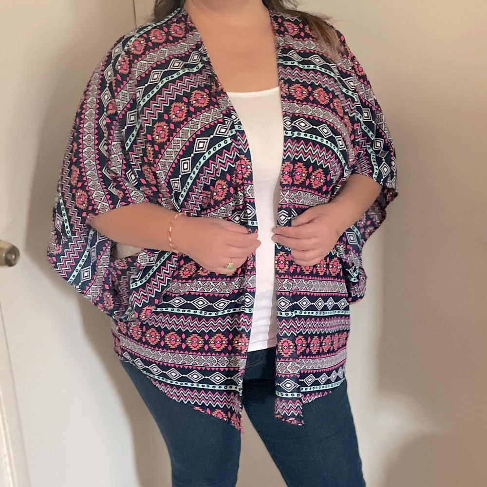 3X Aztec design kimono